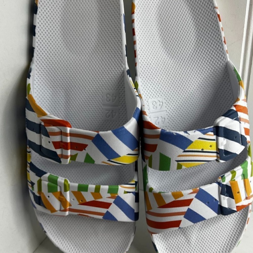 x Solid & Striped Moses Two Band Slides  Freedom Moses